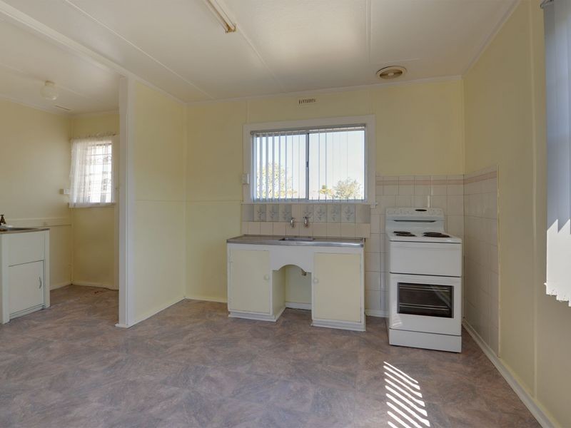 7 Lennon Place, Warrane TAS 7018