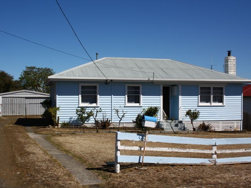 7 Lennon Place, Warrane TAS 7018