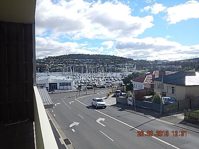 11/3 Clarence Street, Bellerive TAS 7018