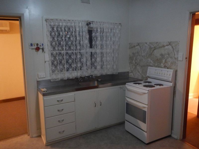 186 East Derwent Highway, Lindisfarne TAS 7015