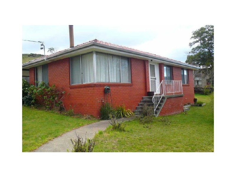9 Atkins Street, Rokeby TAS 7019