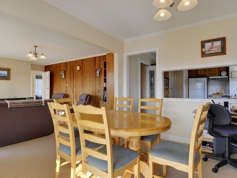 16 Tavistock Road, Austins Ferry TAS 7011