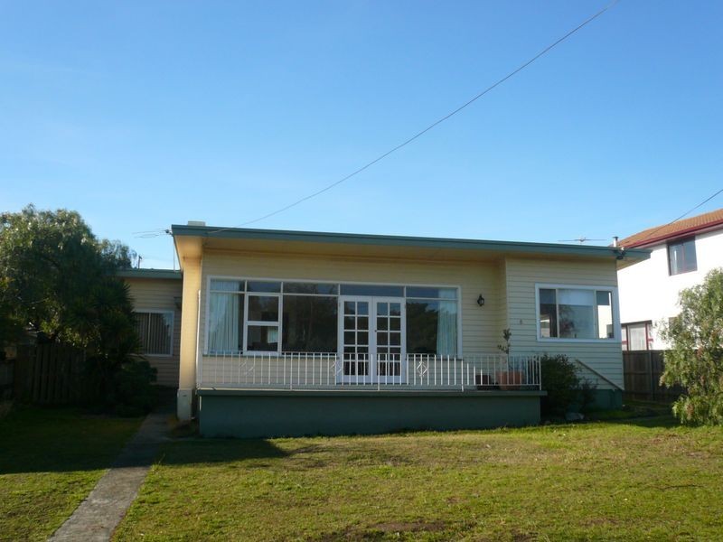 8 Ninda Street, Rosny TAS 7018