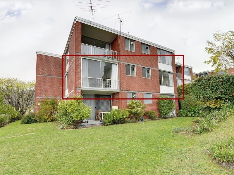 4/320A Davey Street, South Hobart TAS 7004