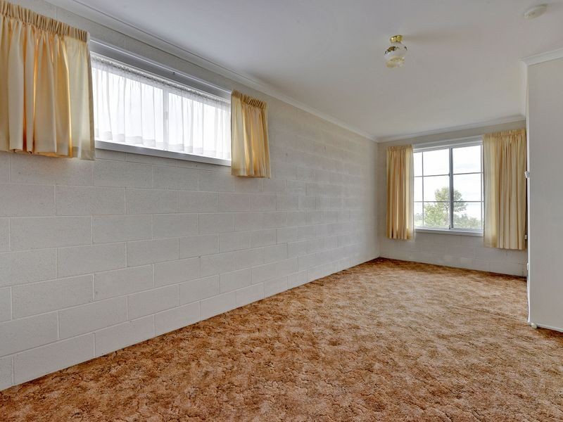 3/36 Nankoor Crescent, Howrah TAS 7018