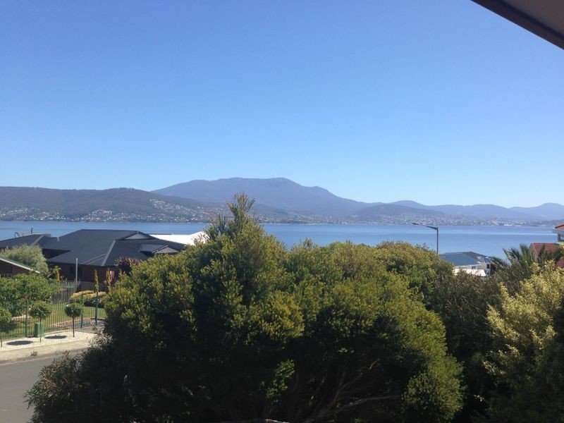 86 Pindos Drive, Tranmere TAS 7018