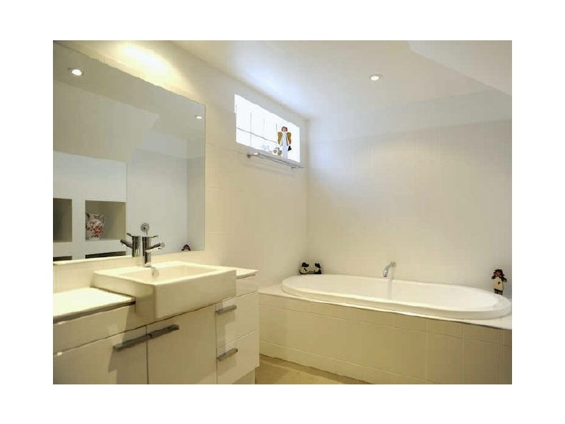 52 Arlunya Street, Tranmere TAS 7018