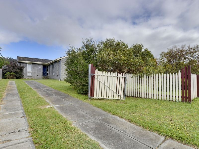 31 Fontain Circle, Rokeby TAS 7019