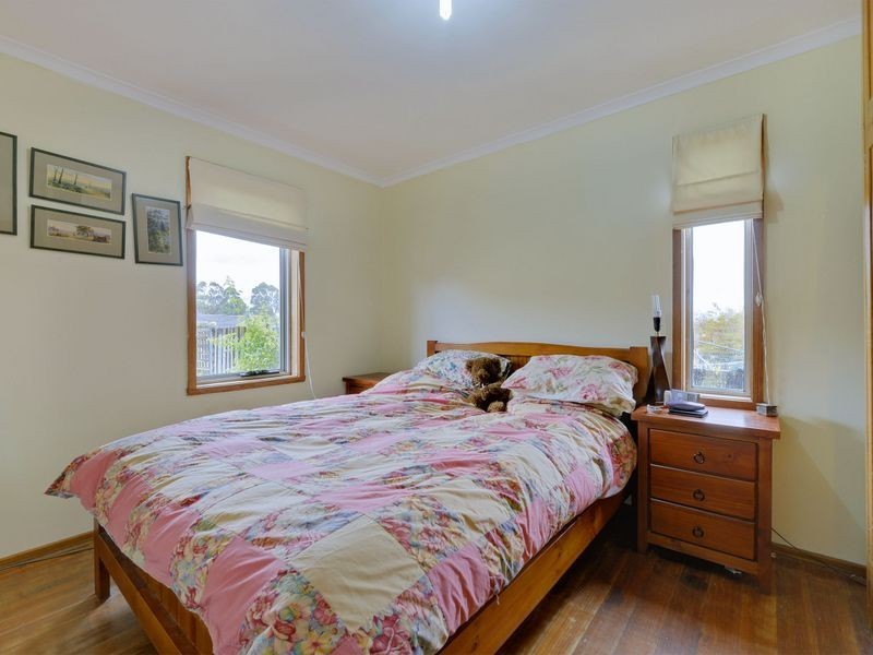 31 Fontain Circle, Rokeby TAS 7019