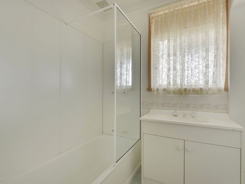 12 Stanfield Street, Rokeby TAS 7019