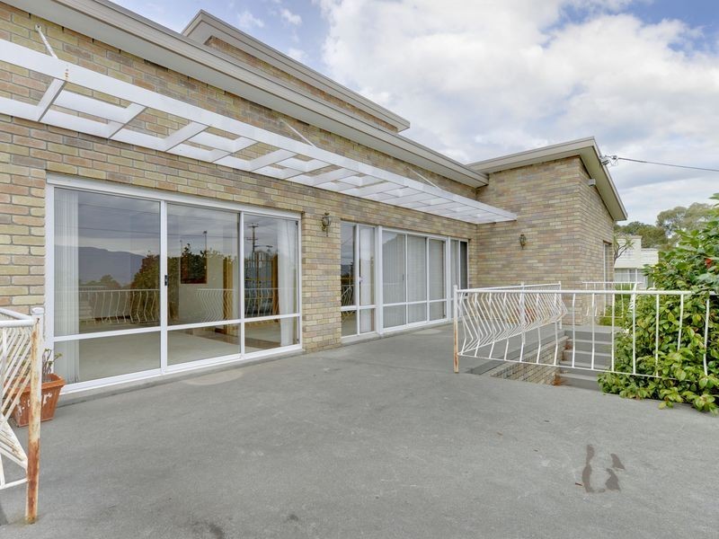 10 Howrah Road, Howrah TAS 7018