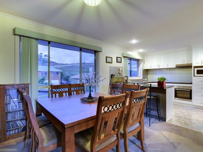 27 Sharron Drive, Granton TAS 7030