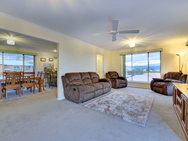 27 Sharron Drive, Granton TAS 7030