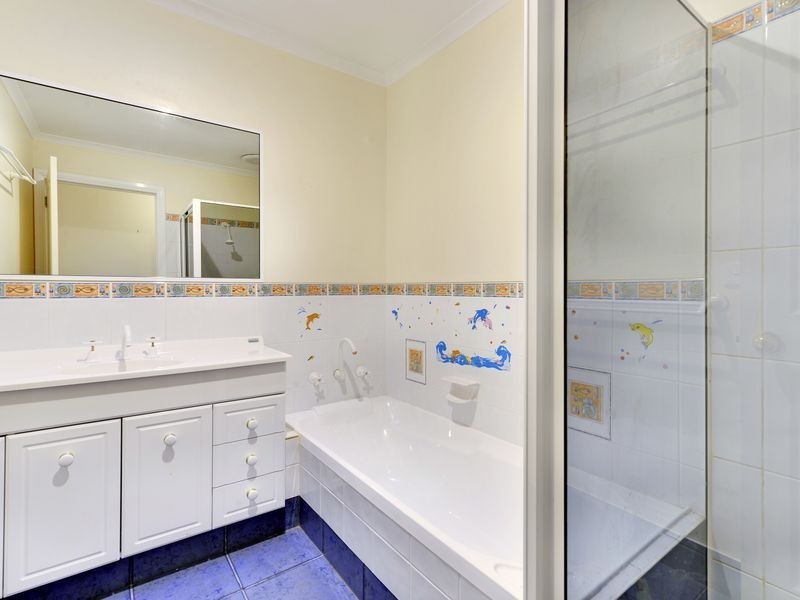 27 Sharron Drive, Granton TAS 7030