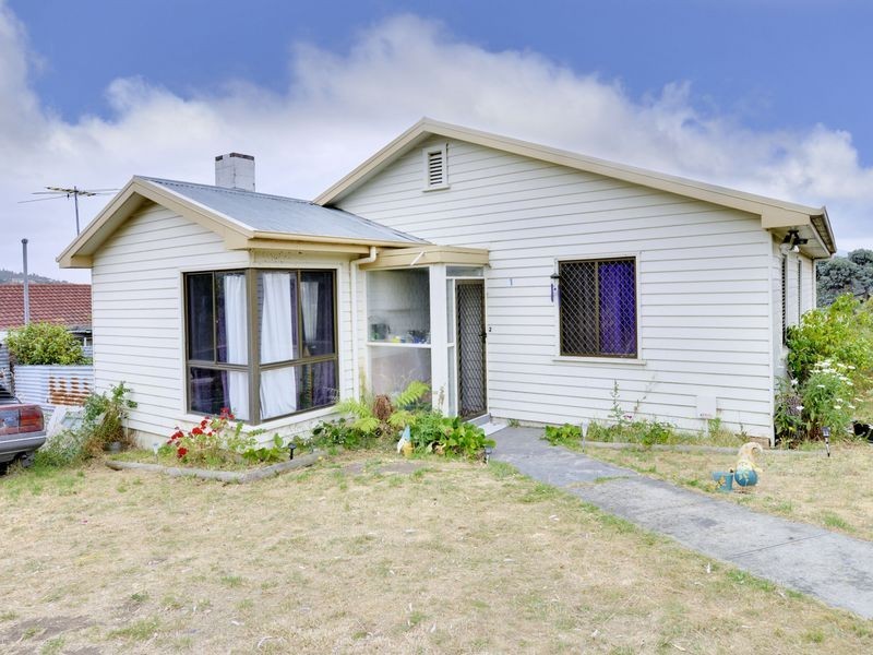 1 Norman Circle, Glenorchy TAS 7010