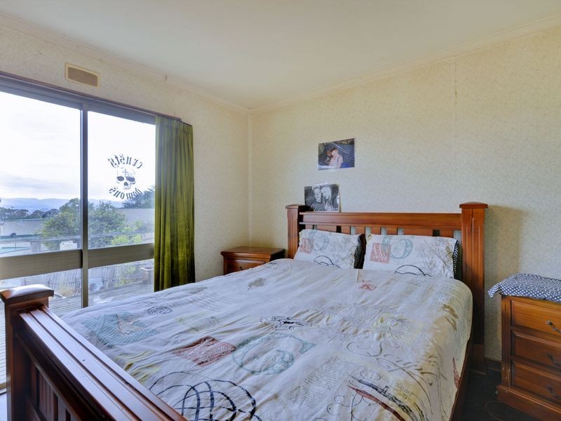 1 Norman Circle, Glenorchy TAS 7010