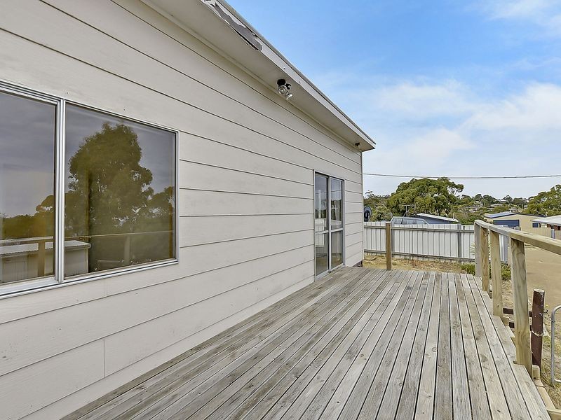 18 Spiraea Street, Primrose Sands TAS 7173