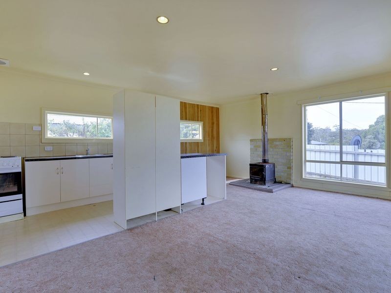 18 Spiraea Street, Primrose Sands TAS 7173