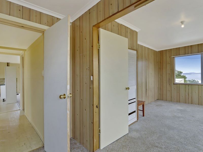 18 Spiraea Street, Primrose Sands TAS 7173