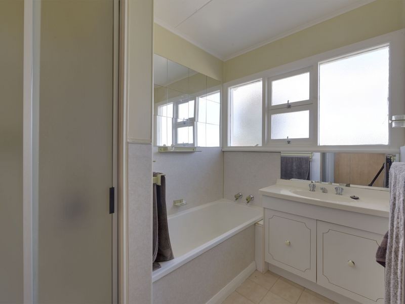 5 Singapore Street, Midway Point TAS 7171
