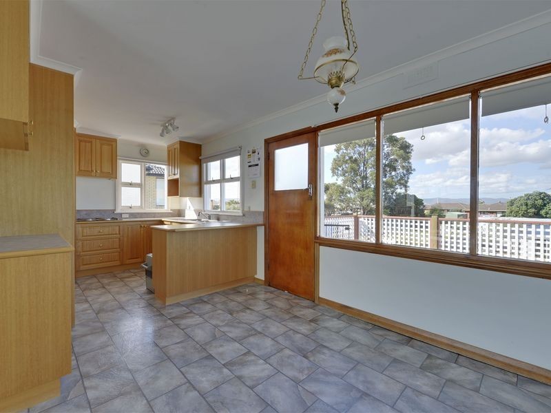 5 Singapore Street, Midway Point TAS 7171