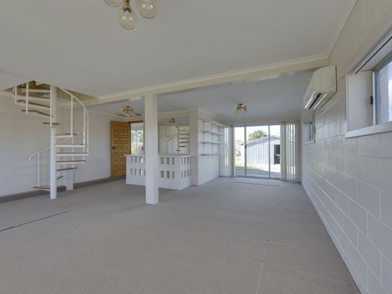 5 Singapore Street, Midway Point TAS 7171