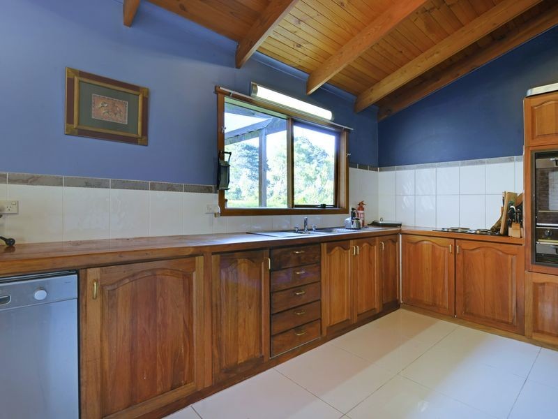 67 Seven Mile Beach Rd, Seven Mile Beach TAS 7170