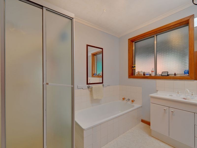 4 Minno Street, Howrah TAS 7018