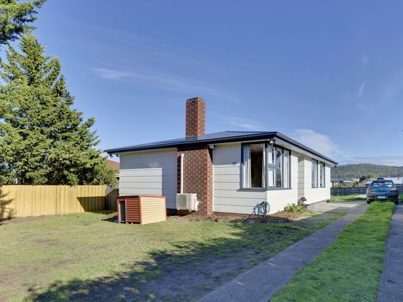 10 Carslake Street, Clarendon Vale TAS 7019