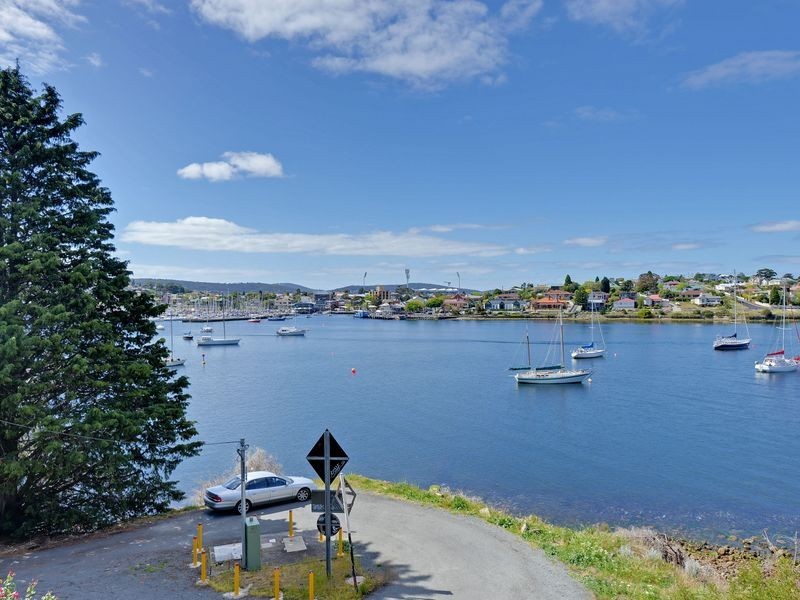 6 Seabird Lane, Rosny TAS 7018