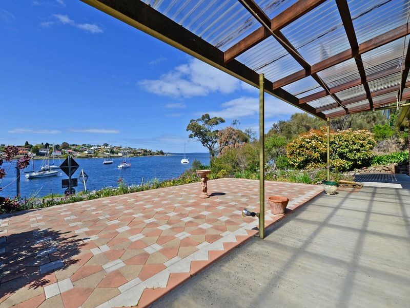 6 Seabird Lane, Rosny TAS 7018