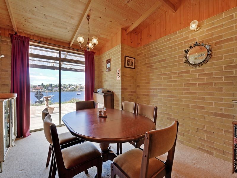 6 Seabird Lane, Rosny TAS 7018