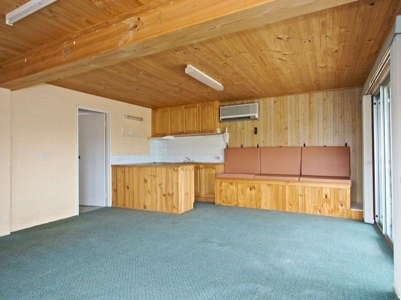 27 Kenton Road, Geilston Bay TAS 7015