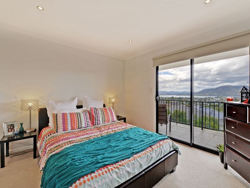 3/4 Nagle Place, Glenorchy TAS 7010