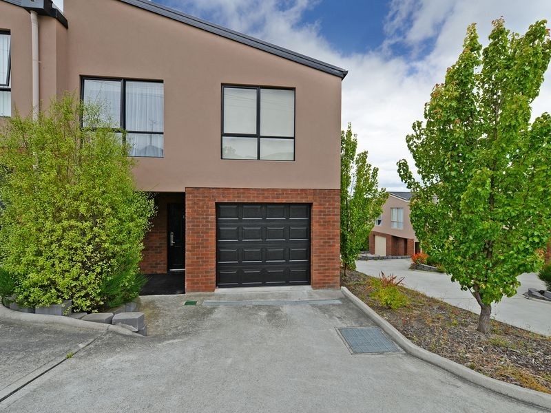 3/4 Nagle Place, Glenorchy TAS 7010