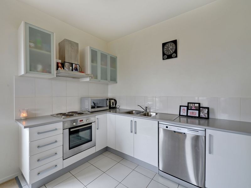 3/4 Nagle Place, Glenorchy TAS 7010