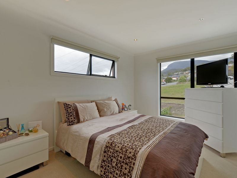3/4 Nagle Place, Glenorchy TAS 7010