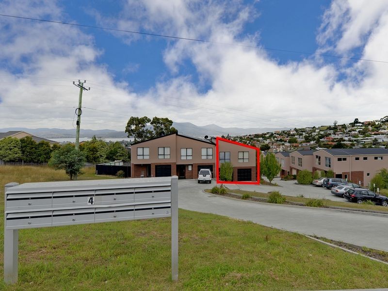 3/4 Nagle Place, Glenorchy TAS 7010