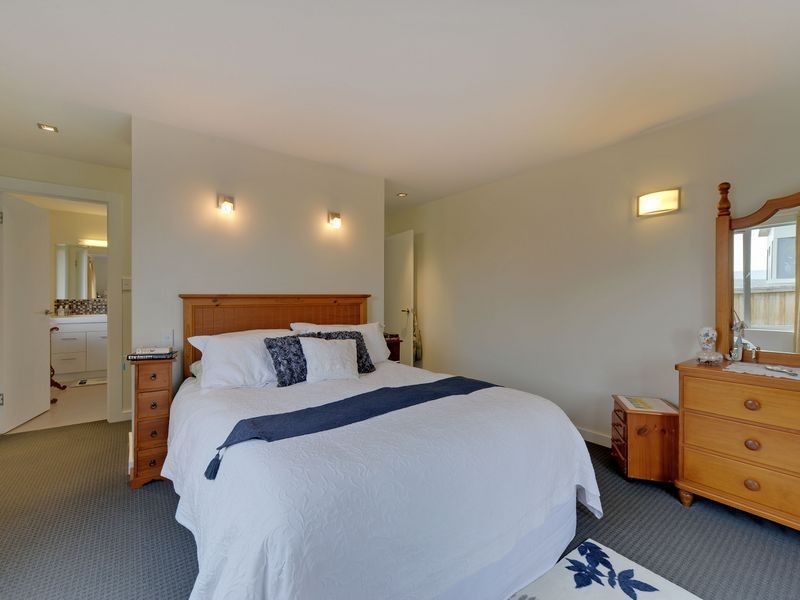 17 Ivy Close, Oakdowns TAS 7019