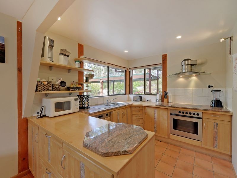1587 Huon Road, Longley TAS 7150