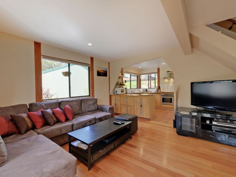 1587 Huon Road, Longley TAS 7150