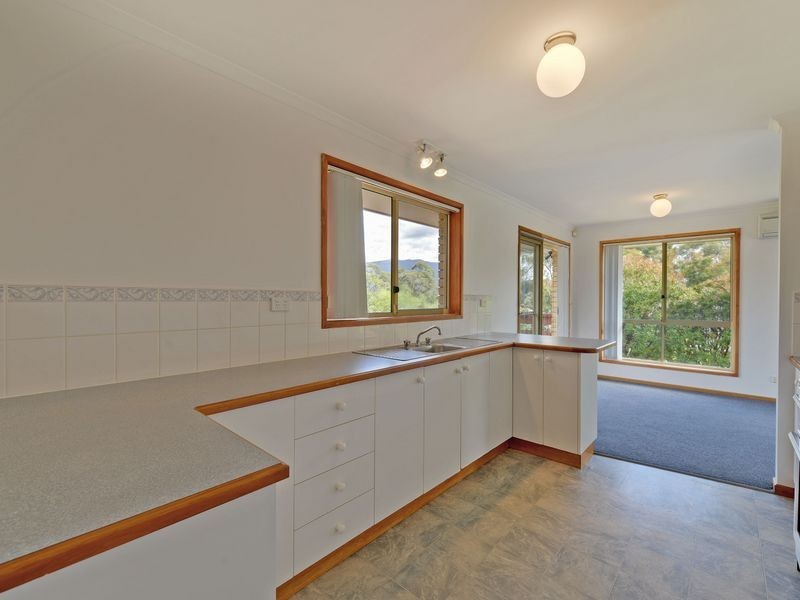 4 Saffron Drive, Kingston TAS 7050