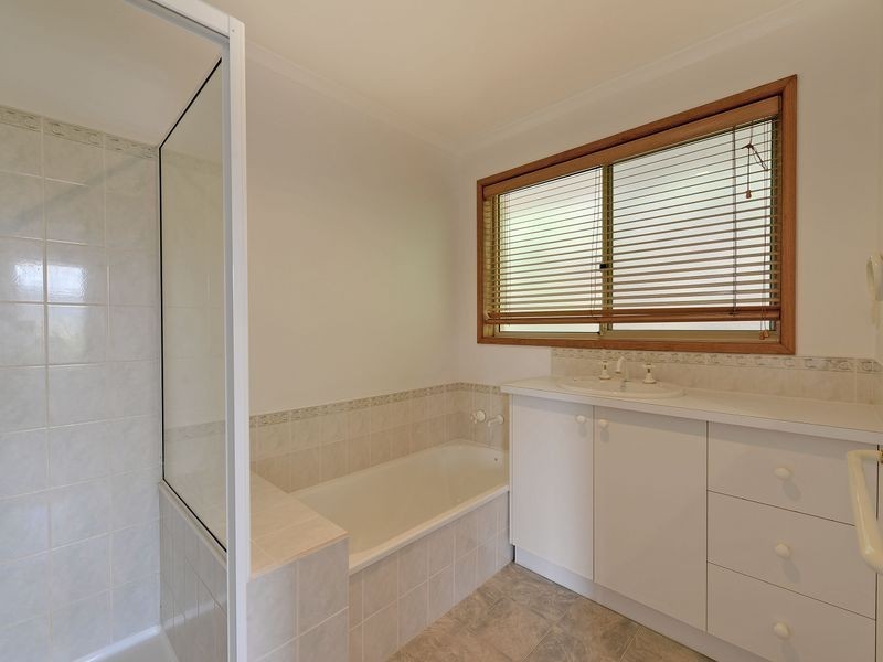4 Saffron Drive, Kingston TAS 7050