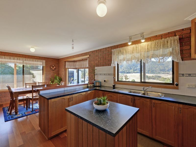 595 Native Corners Road, Campania TAS 7026