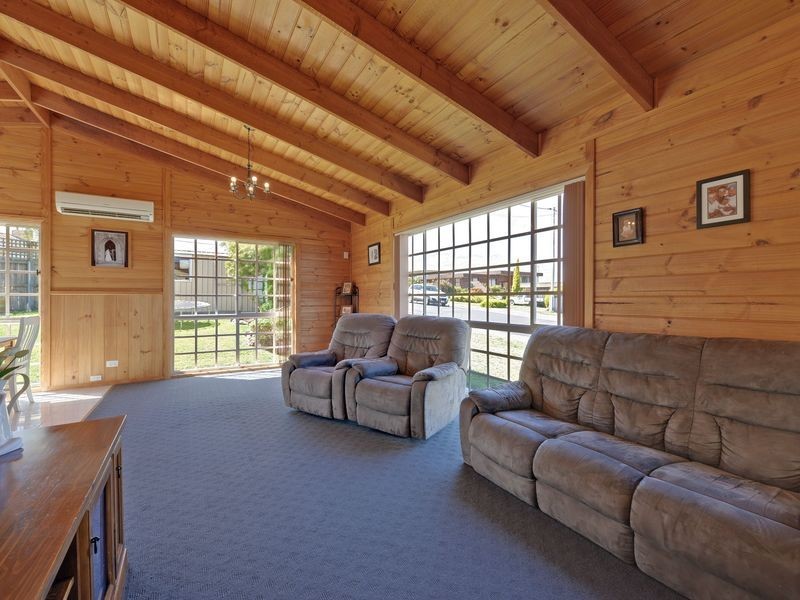 38 Raynors Road, Midway Point TAS 7171