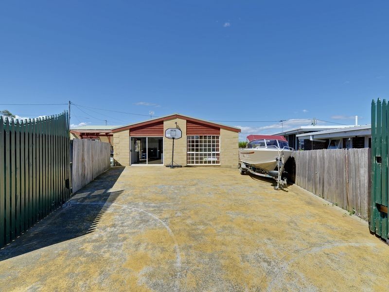 38 Raynors Road, Midway Point TAS 7171