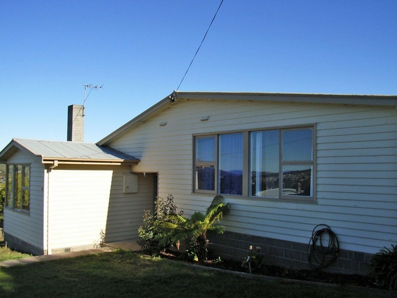 4 Morrisby Street, Rokeby TAS 7019