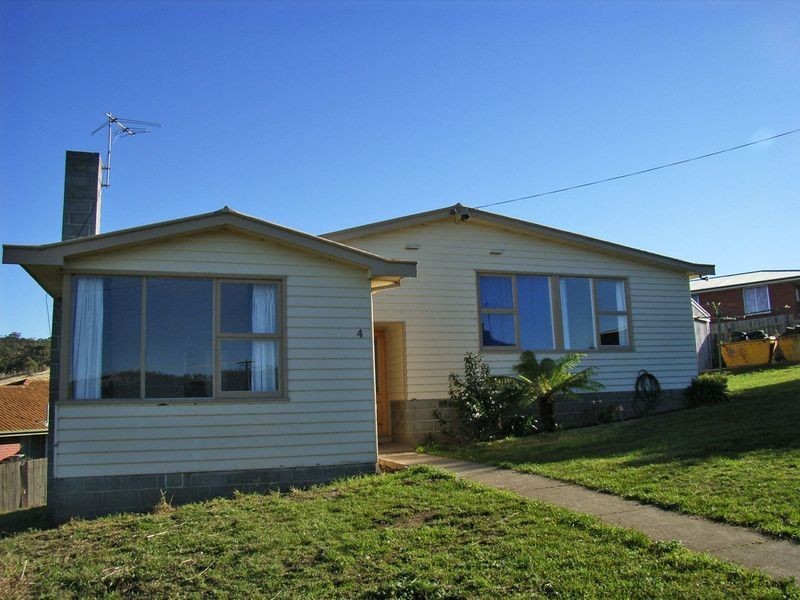 4 Morrisby Street, Rokeby TAS 7019