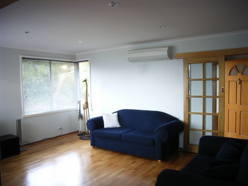 92 Binalong Road, Mornington TAS 7018