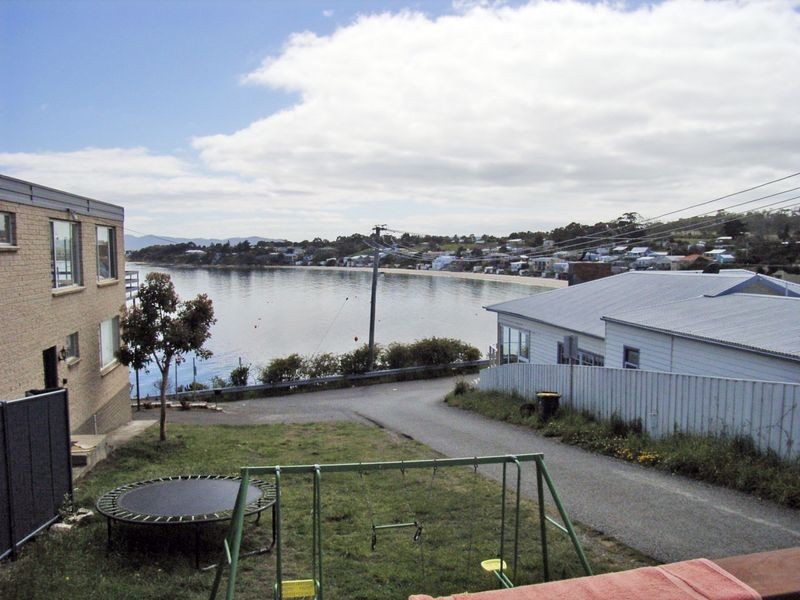 1 Gellibrand Lane, Opossum Bay TAS 7023